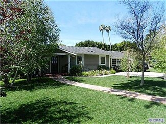 2925 San Juan Dr, Fullerton, CA 92835