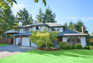 5518 NW Bright Way St, Bremerton, WA 98312