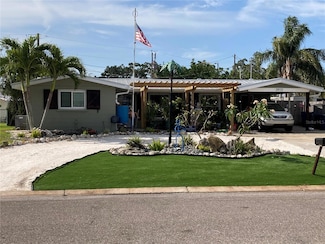 2912 Case Ave, Bradenton, FL 34207