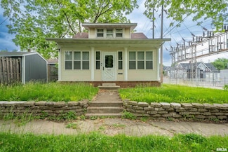 2904 N Peoria Ave, Peoria, IL 61603