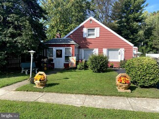 1900 Letchworth Dr, Camp Hill, PA 17011