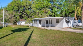 28821 Hubbard St, Leesburg, FL 34748