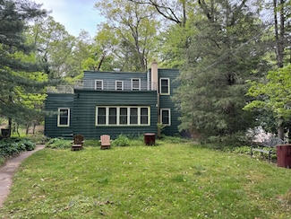 31 Mohawk Trail, New Buffalo, MI 49117