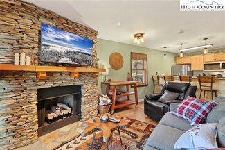 103 Upper Holiday Ln Unit G-127, Beech Mountain, NC 28604