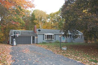 6 Betty Ln, Bow, NH 03304