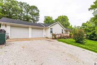 753 Caneyville Rd, Morgantown, KY 42261
