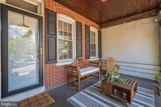 402 W 14th St, Wilmington, DE 19801