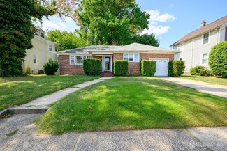 655 Ridgedale Ave, Woodbridge, NJ 07095