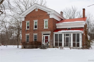 6215 Airport Rd, Syracuse, NY 13209