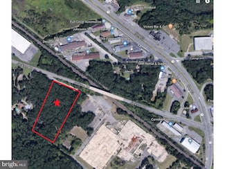 12 Jackson Rd, Berlin, NJ 08009