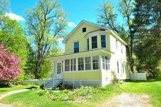 47 Robert St, Lee, MA 01238