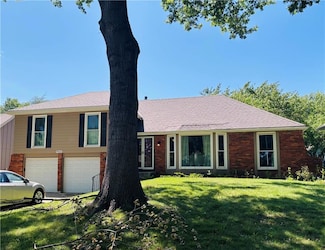 9928 Century Ln, Lenexa, KS 66215