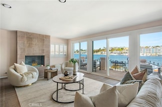 426 Via Lido Nord, Newport Beach, CA 92663