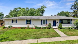 30 Bernard St, Winooski, VT 05404