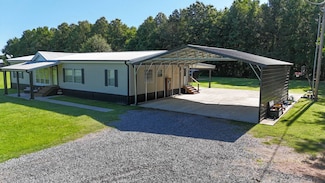 300 Howard Rd, Columbia, LA 71418