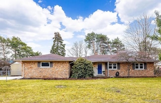 41215 Bruce Ave, Plymouth, MI 48170