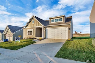 207 Kreder Ln, Saint Charles, MO 63304