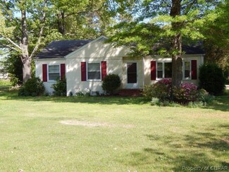 7841 Terrapin Cove Rd, Gloucester Point, VA 23062
