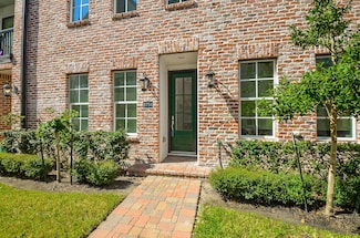 8754 Park Kolbe Ln, Houston, TX 77080