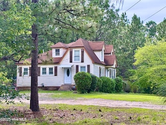 726 Mill Rd, Hamlet, NC 28345