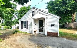 7R Bridge St, Danvers, MA 01923