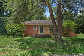 4656 Walcott St, Winston Salem, NC 27106