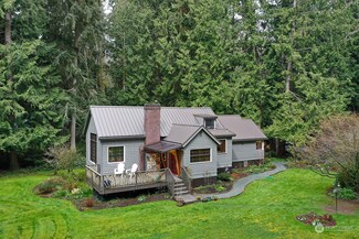 3678 Redtail Ln, Clinton, WA 98236