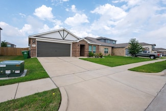 1943 Churchill Downs Dr, Seagoville, TX 75159