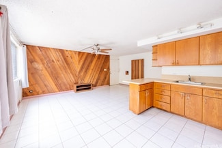 1735 Dole St Unit 106, Honolulu, HI 96822