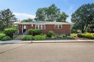 629 Wood St, Harmony, PA 16037