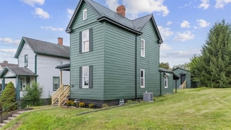 40 Laurel Ave, Washington, PA 15301