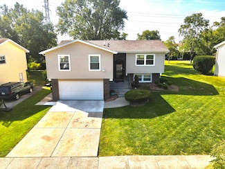 1109 Abbot Ln, University Park, IL 60484