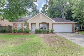 3612 Miles Ln, Ocean Springs, MS 39564