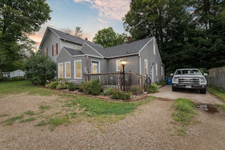 1666 W D Ave, Kalamazoo, MI 49009