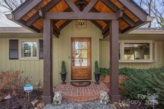 100 Stone Circle Dr, Tryon, NC 28782