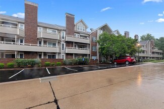 1033 Wilton Royal Dr Unit 205, Saint Louis, MO 63146