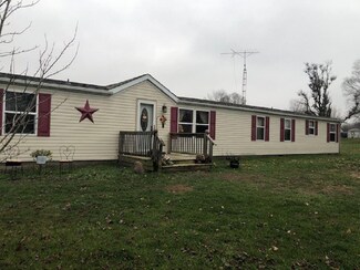 6971 We Oler Rd, Williamsburg, IN 47393
