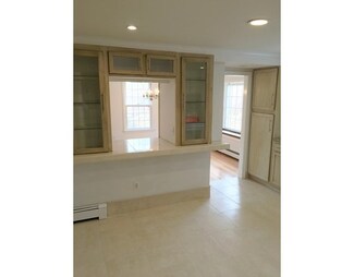 94 Stewart St, West Newbury, MA 01985