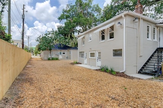 919 SW 6th Ave Unit B, Gainesville, FL 32601