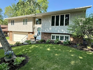 1304 10th St SE, Willmar, MN 56201