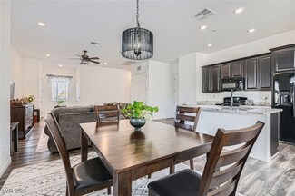 216 Copland Canyon Ave, Henderson, NV 89011