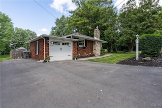 266 Chestnut St, Watertown, NY 13601