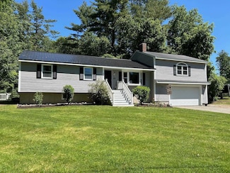 44 Walnut Hill Rd, Derry, NH 03038