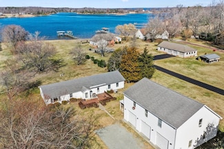 317 Blue Crab Loop, Montross, VA 22520