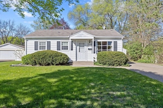 7508 59th Place N, Minneapolis, MN 55428