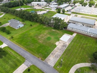 2116 N Calcasieu Dr, Lake Charles, LA 70605
