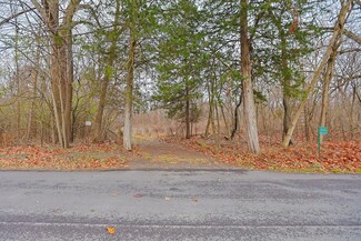 W4447 Laurel St, Lake Geneva, WI 53147