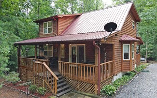 639 Ridgecrest Dr, Blairsville, GA 30512