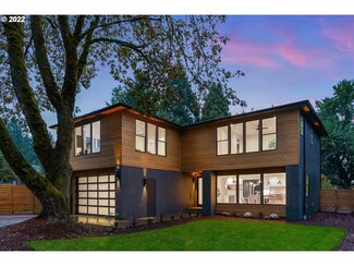 1745 Mapleleaf Rd, Lake Oswego, OR 97034