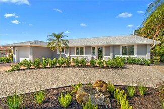 16 Palmview Blvd, Fort Myers Beach, FL 33931